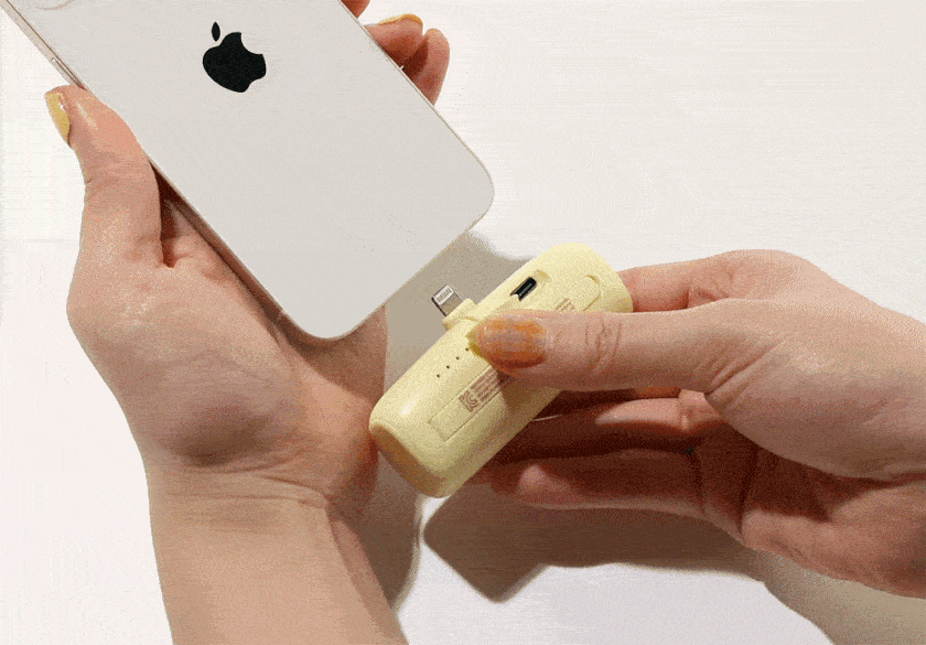 타이탄 미니 도킹형 보조배터리 5000mAh, 8핀, 밀크소다, SPE-PA5GPQ8P 상세 이미지 5