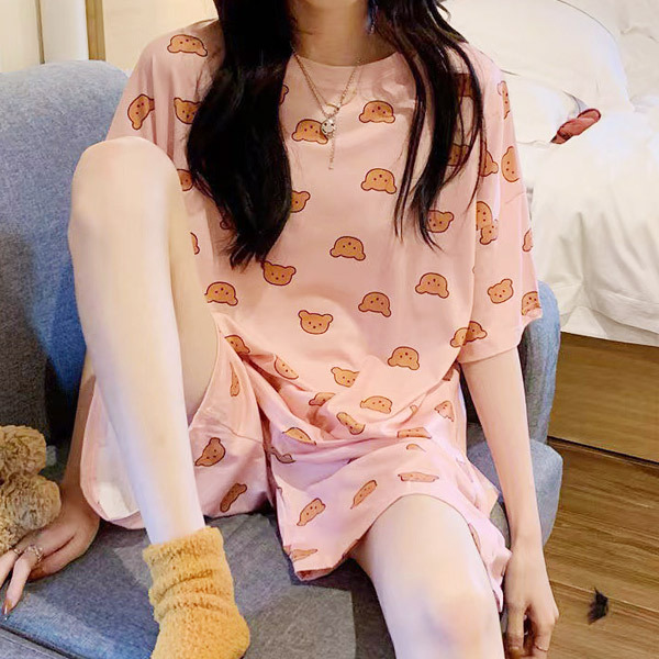 [토스쇼핑] 쉬블림로브 여성 홈웨어 캐릭터 반팔 반바지 세트, 느와르 GWD0515, FREE, 1세트