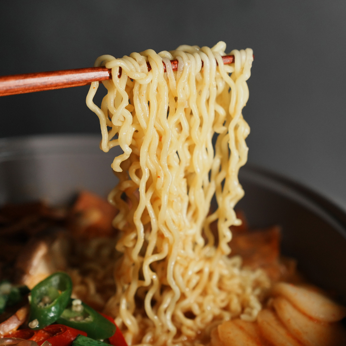 선비찬 사골부대찌개, 얼큰고소 사골육수, 600g, 3개, 라면사리 1봉 증정 상품 이미지 5