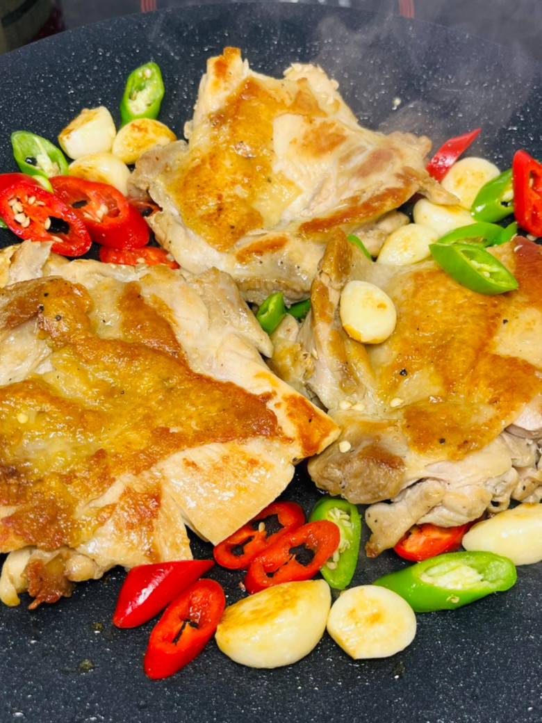 순살 산더미 닭다리살, 2kg + 2kg, 1세트