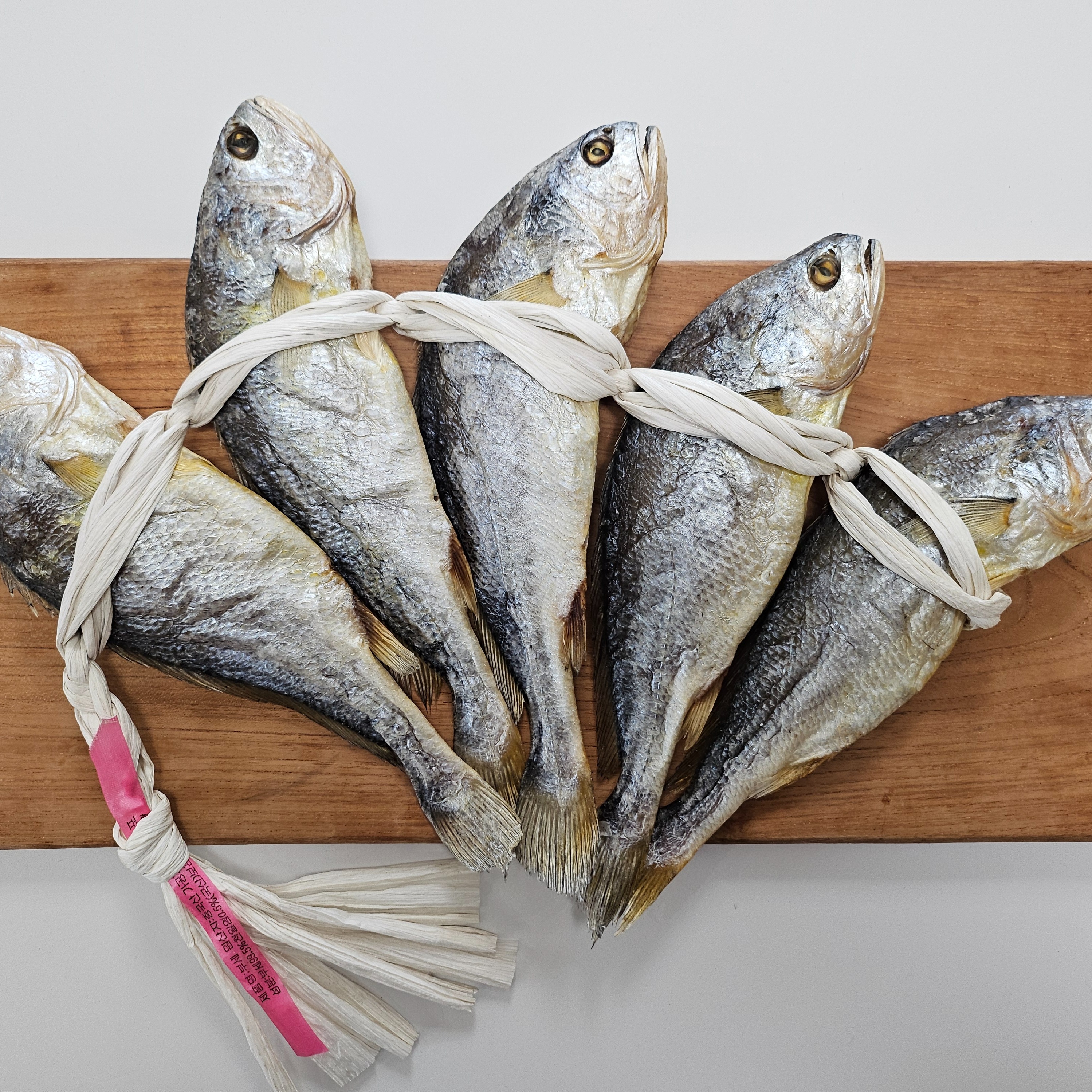 법성포 보리굴비, 특대, 30cm급, 1.2kg, 5마리, 1봉 상세 이미지 4