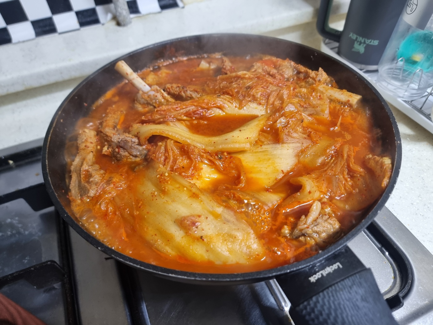 돼지 등갈비, 국내산, 3kg, 1박스