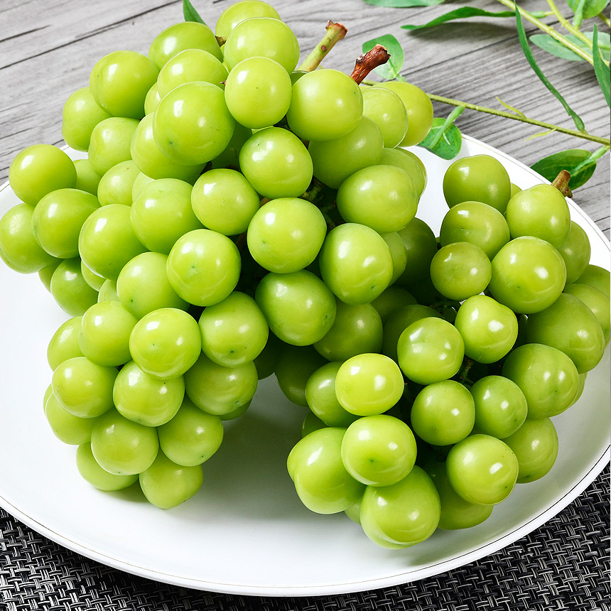 [토스쇼핑] 샤인머스켓, 중과, 1kg, 2개