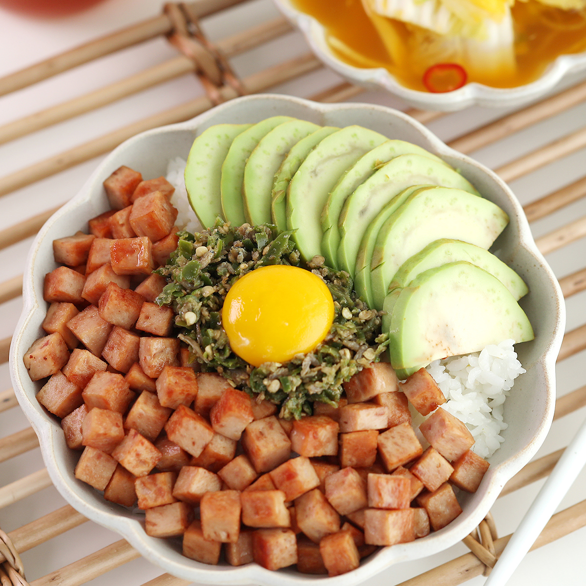 셰프애찬 수제 청양 맵짤이, 매콤알싸한, 225g, 1통 상품 이미지 1
